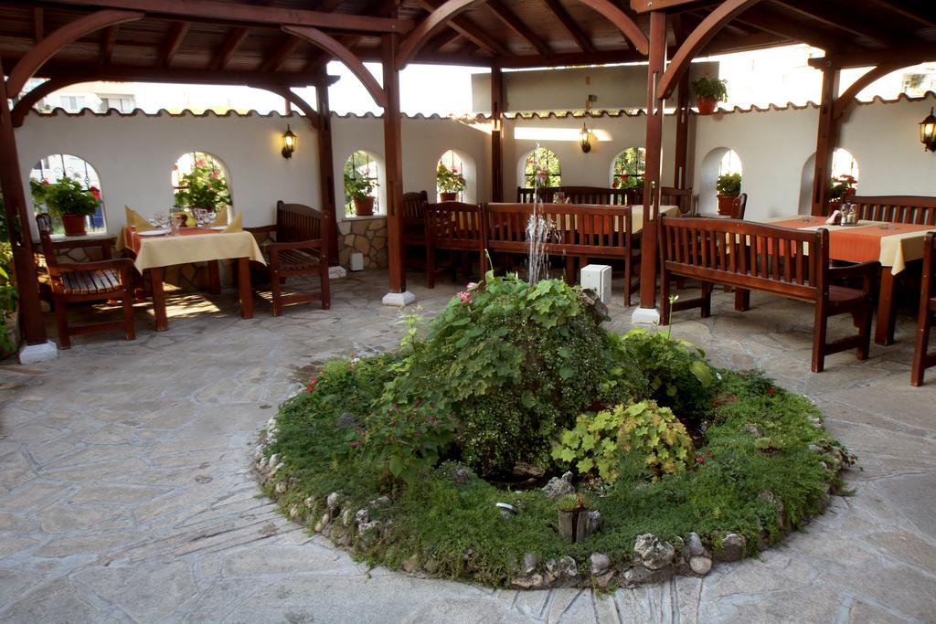 Family Hotel St. Constantine And Helena Ortaköy Dış mekan fotoğraf